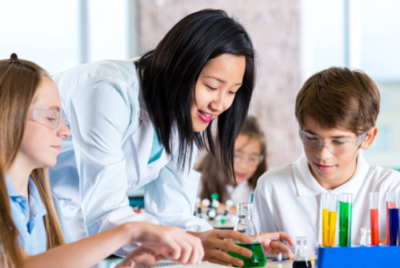 德慧贤达教育科技 引领教育创新，开发未来智慧